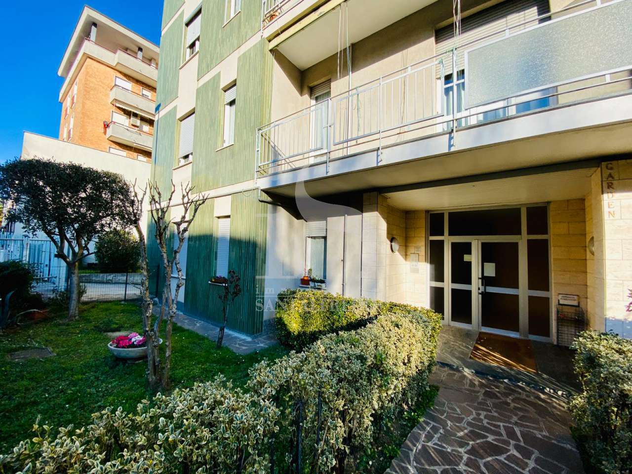 agrate-brianza:-quadrilocale-in-vendita-vendita-3-ingresso-2252739.jpg