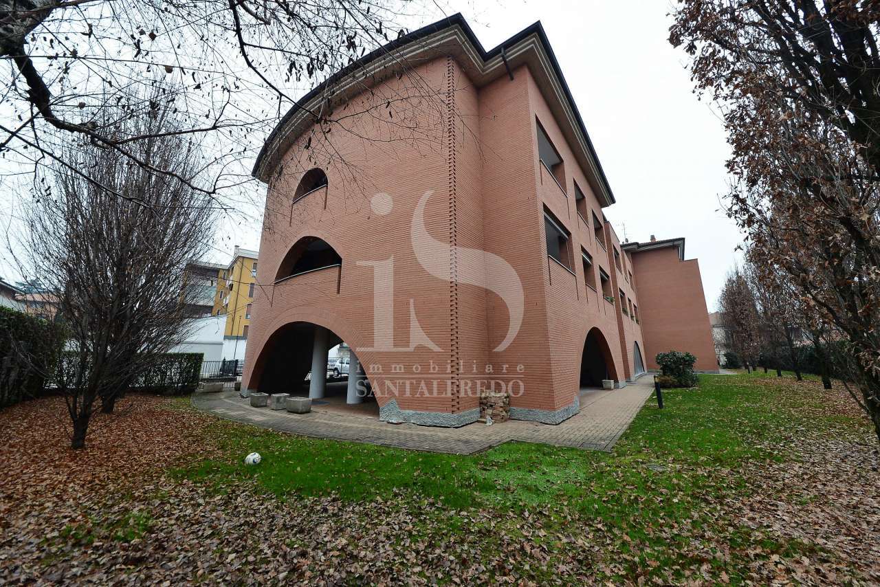 bernareggio–trilocale-con-terrazzo-di-30-mq-vendita-21-facciata-2193098.jpg