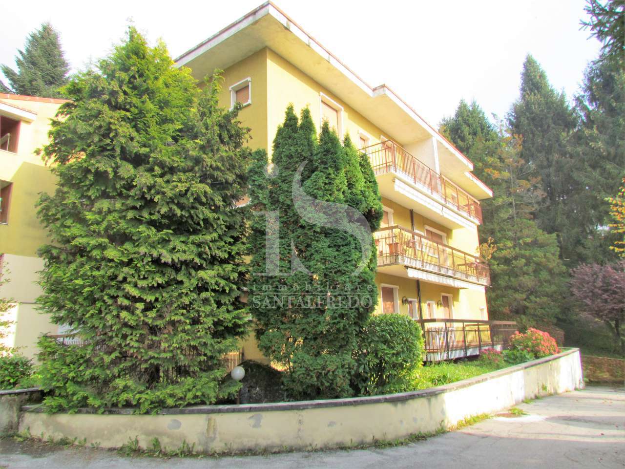 favoloso-appartamento-con-vista-sulla-grigna.-vendita-1-facciata-2072130.JPG