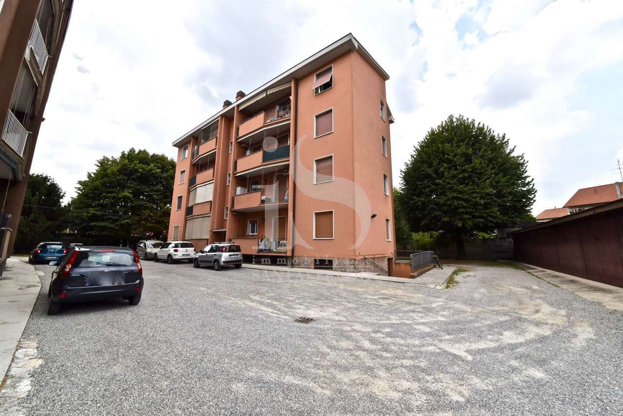monza-trilocale–tripla-esposizione-vendita-24-facciata-2168669.jpg