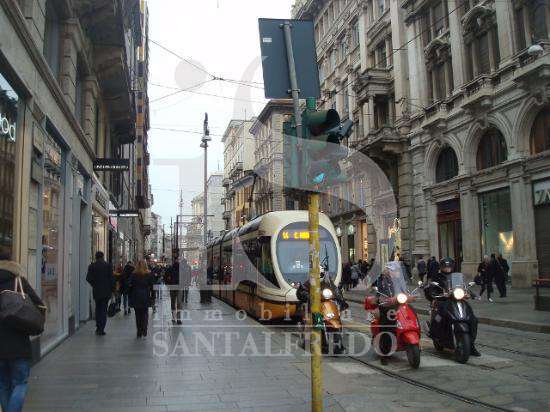 negozio-milano-centro-affitto-13–1641864.jpg