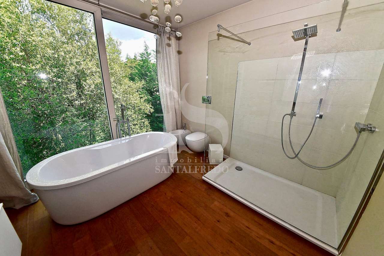 sodalizio-di-forme-e-colori-per-una-dimora-di-pregio-vendita-13-bagno-2220921.jpg